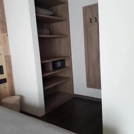 Hotel Garni Al Silvestri Vei Livigno