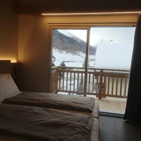 Otel Garni Al Silvestri Vei Livigno