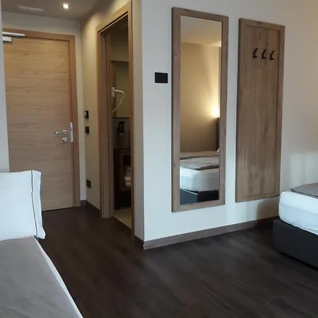 Otel Garni Al Silvestri Vei